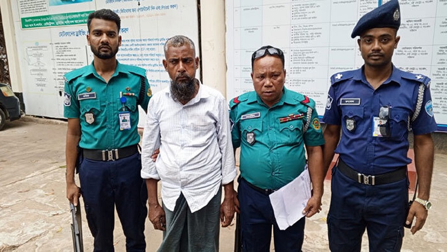 পুলিশ সদস্য, ধাক্কা,সাজা, থ্রি-হুইলার, চালক