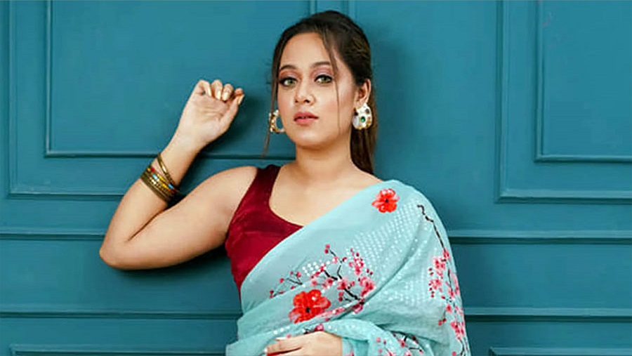 প্রেম,নায়ক, বিবাহিত, দীঘি