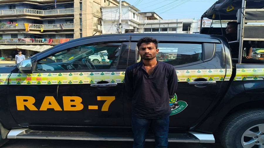 রাউজান,হত্যা মামলা, আসামি, লোহাগাড়া