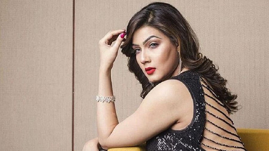 অভিনেত্রী