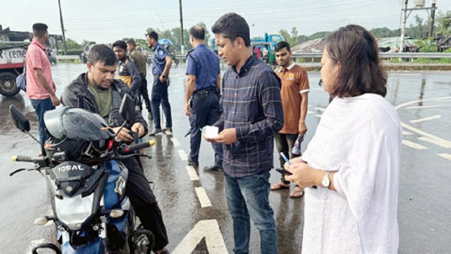 ভ্রাম্যমাণ আদালত