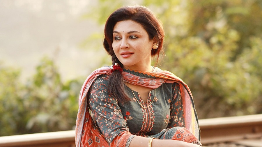 অভিনেত্রী জয়া