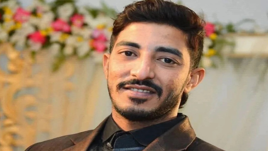 ছুরিকাঘাতে