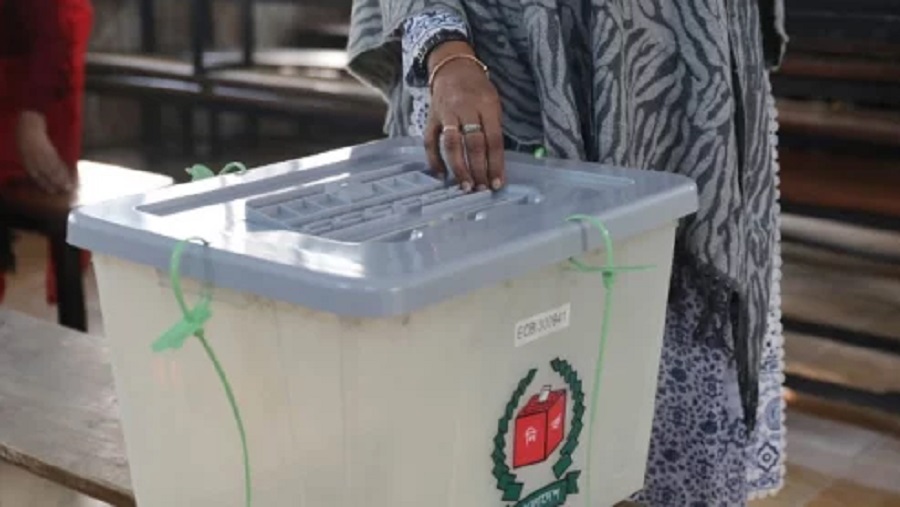 নির্বাচন