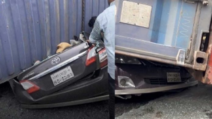 কাভার্ডভ্যান