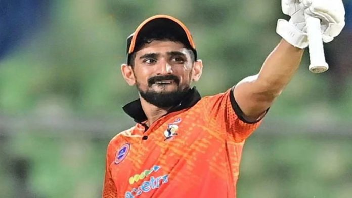 ব্যাটিং