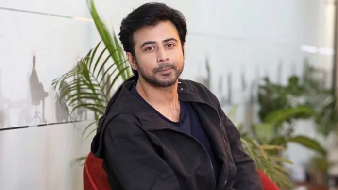 অভিনেতা