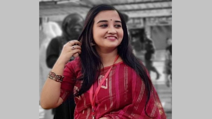 শিক্ষিকা