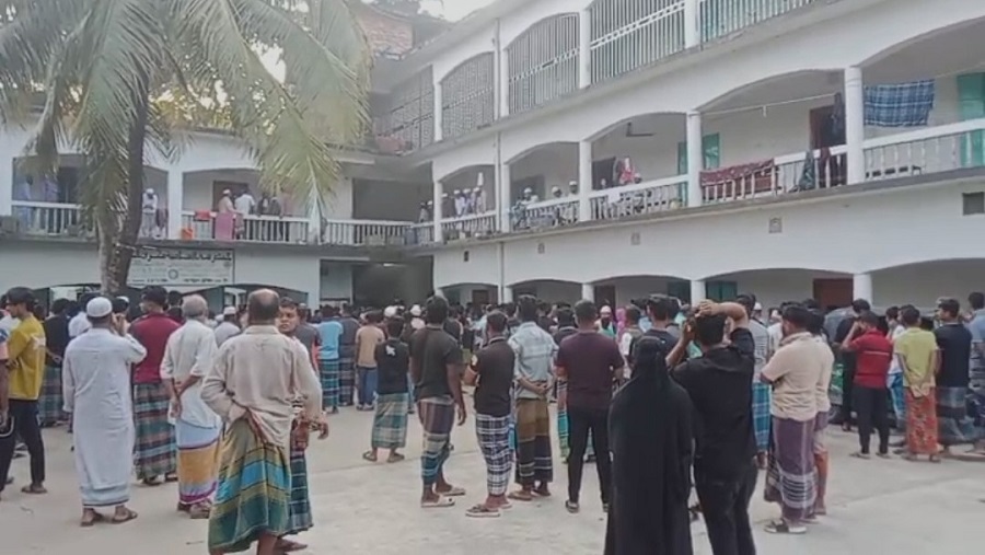 মাদ্রাসা জবাই