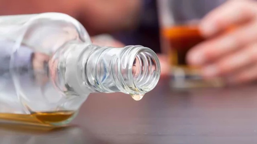 মদ্যপানে