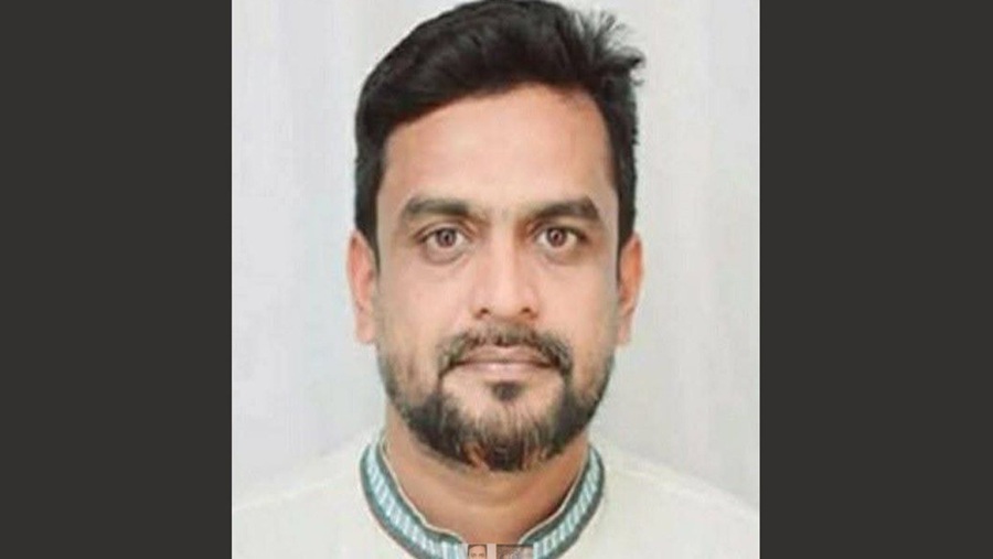 সন্ত্রাসী