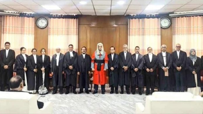 বিচারপতি