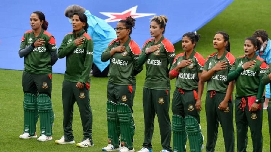 ক্রিকেটার