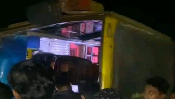 মিনিবাস