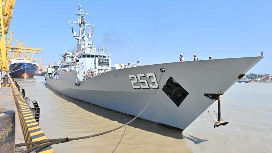 নৌবাহিনী