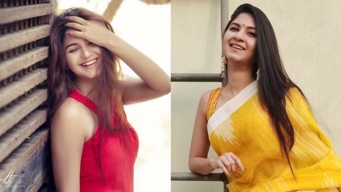 অভিনেত্রী