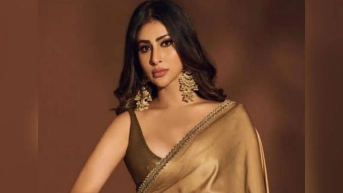 অভিনেত্রী