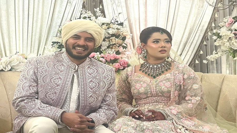 অভিনেতা