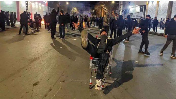 বিক্ষোভ