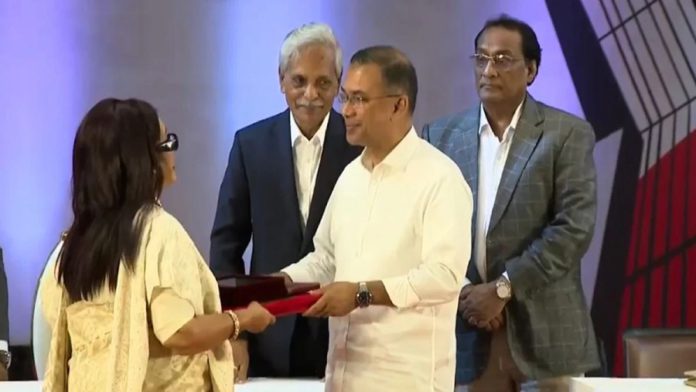 একুশে পদক