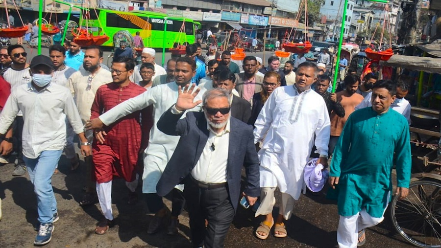 চাঁদাবাজ