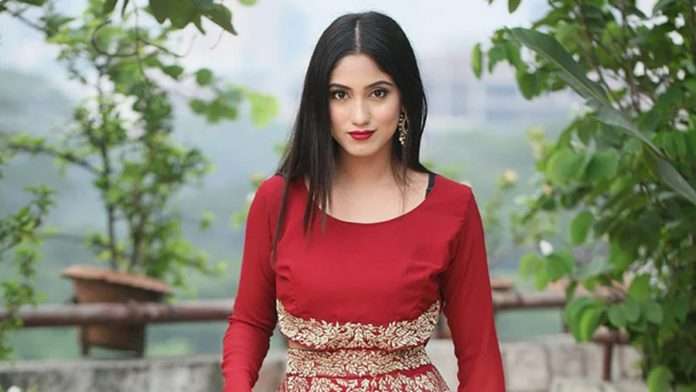 অভিনেত্রী