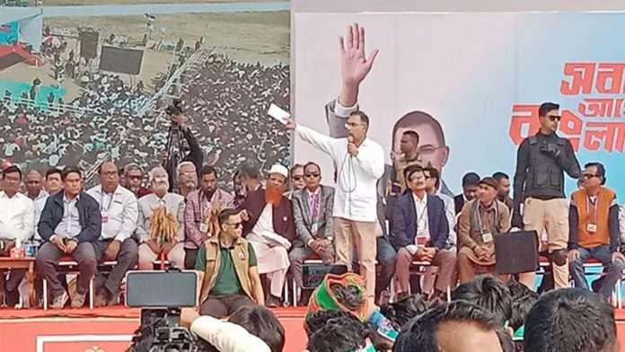 নির্বাচন