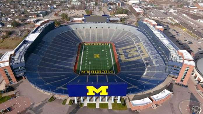 স্টেডিয়াম