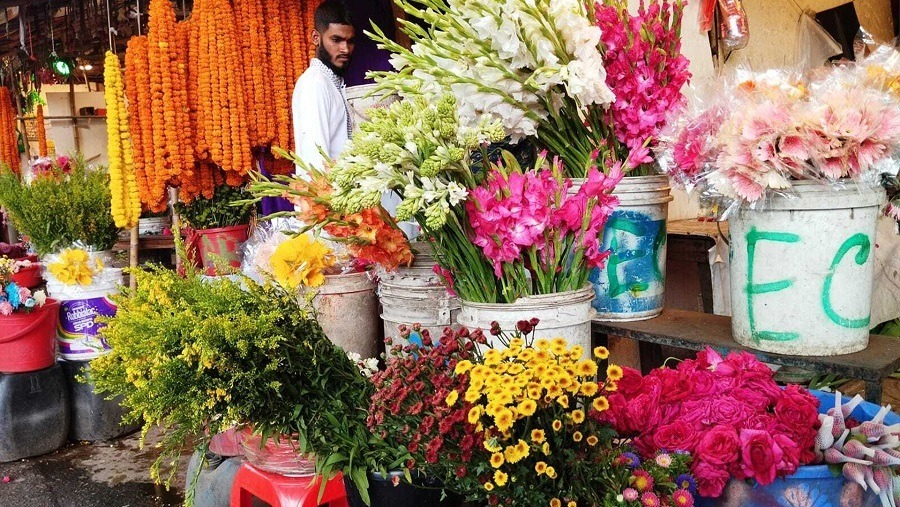 ব্যবসায়ী