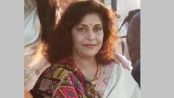 অভিনেত্রী