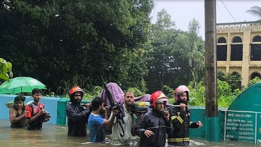 ফায়ার সার্ভিস পানি